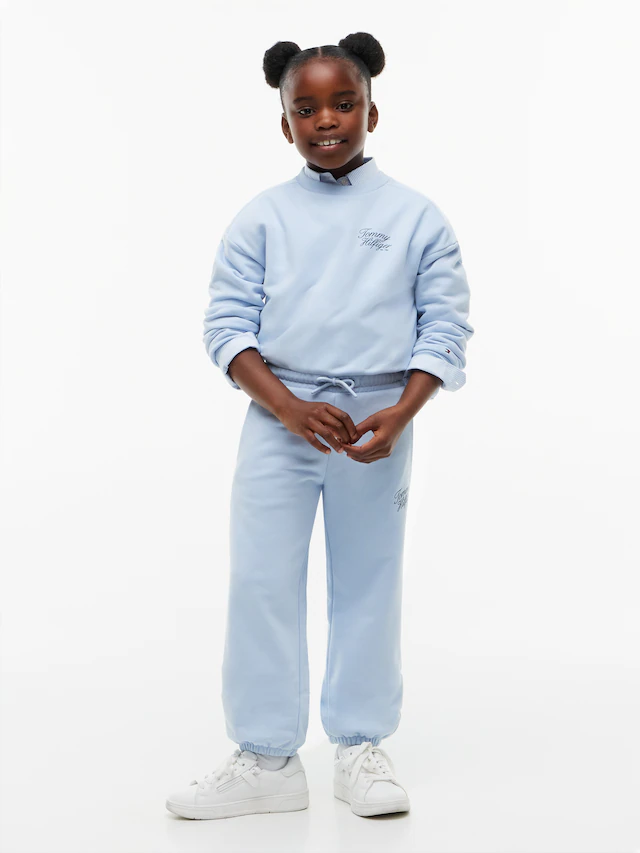 Tommy Hilfiger Sweathose »TOMMY SCRIPT SWEATPANTS« Regular Fit, Elastische Bündchen, Kinder bis 16 Jahre