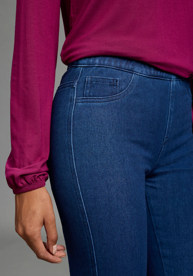 Arizona Jeansjeggings »im 4 Way Stretch, Quer- und Längselastisch, 7/8« extra-enger Skinny-Fit, normale Leibhöhe, 7/8-Länge