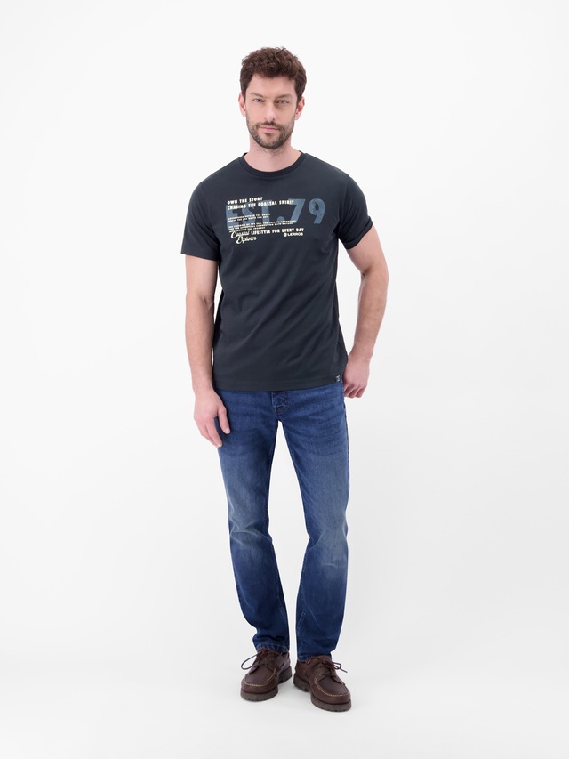 LERROS T-Shirt »T-Shirt aus Baumwolle mit Brustprint«