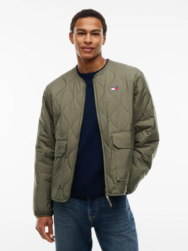 Tommy Jeans Steppjacke »QUILTING CITY JACKET« ohne Kapuze Regular fit mit Klappentaschen