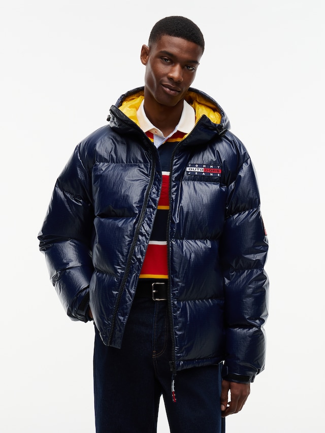 Tommy Jeans Daunenjacke »TJM ALASKA OUTDOORS DOWN« ohne Kapuze mit Daunenfüllung, leicht glänzende Oberfläche