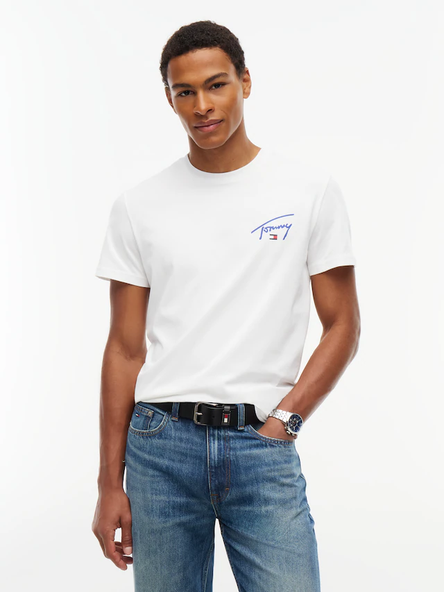 Tommy Jeans T-Shirt »SLIM SIGNATURE CHEST TEE« Slim fit mit Rundhalsausschnitt