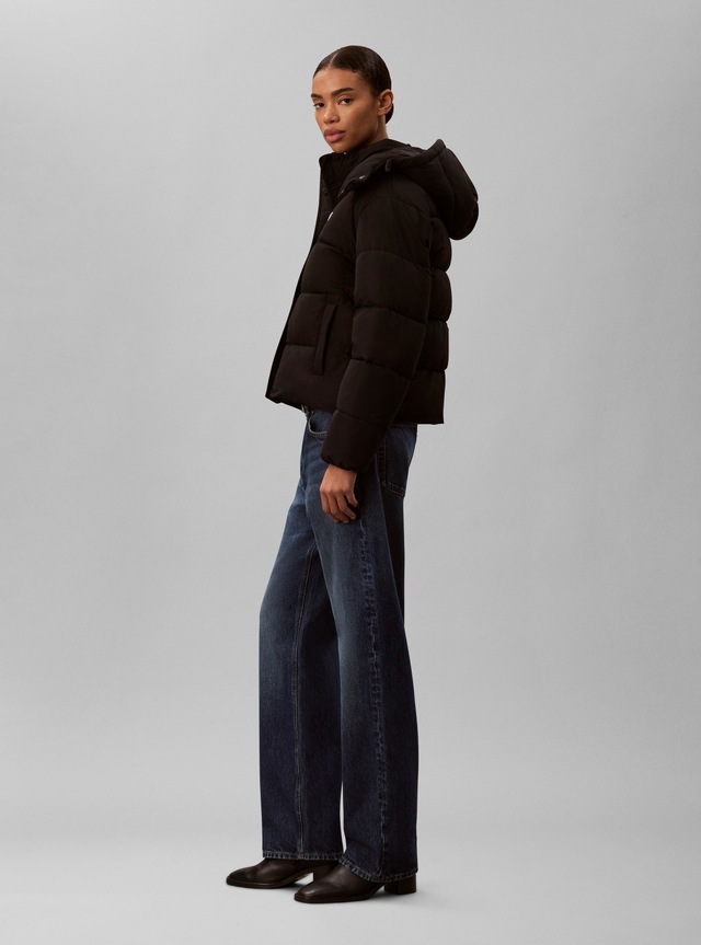 Calvin Klein Jeans Steppjacke mit Kapuze abnehmbare Kapuze, kurze Form, verdeckter Reißverschluss