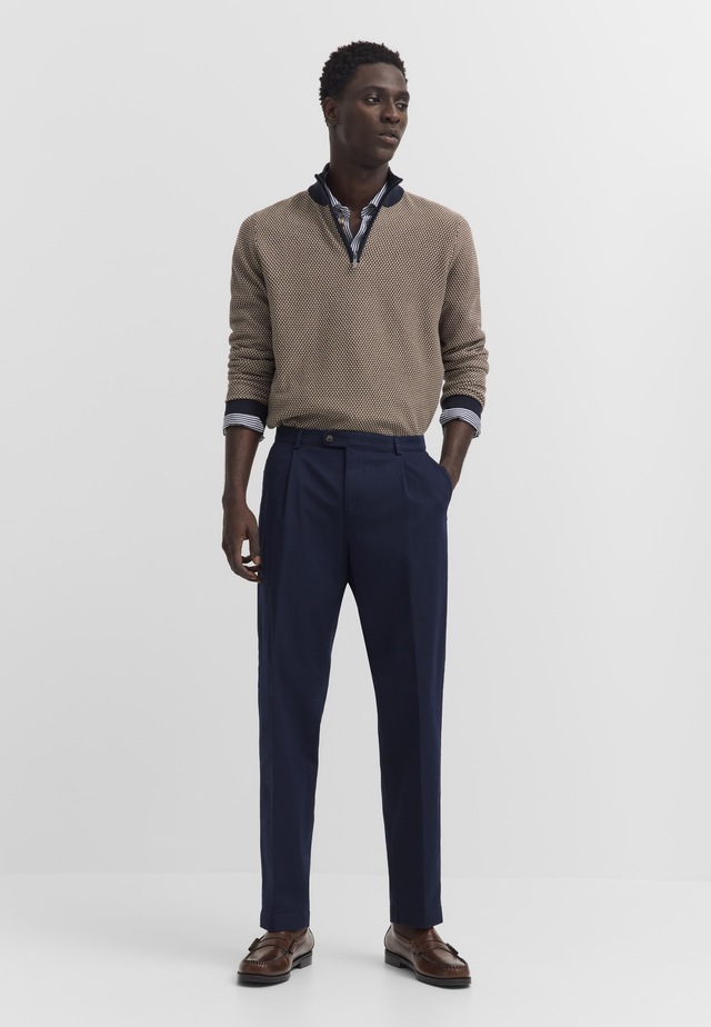 bugatti Bundfaltenhose »Tapered Fit« aus Baumwoll-Stretch