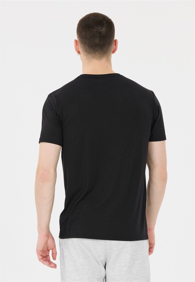 Virtus Funktionsshirt »Jokers V3« mit praktischer Quick-Dry-Funktion
