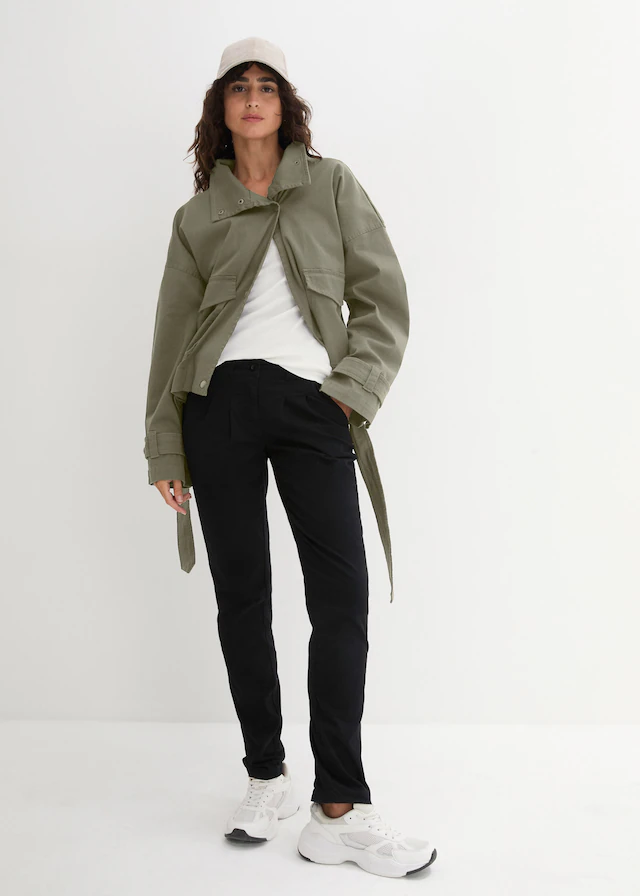 bonprix Chinohose schmale Form, mit Bundfalten und praktischen Taschen