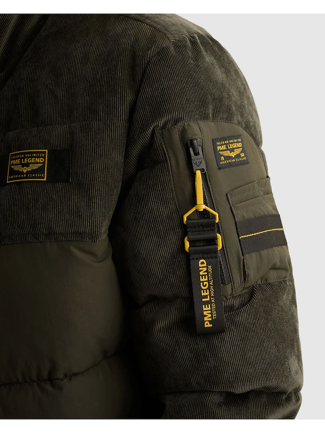 PME LEGEND Winterjacke »GOBBLER Mix fabrics« ohne Kapuze wasserabweisender Materialmix sorgt für zusätzliche Struktur