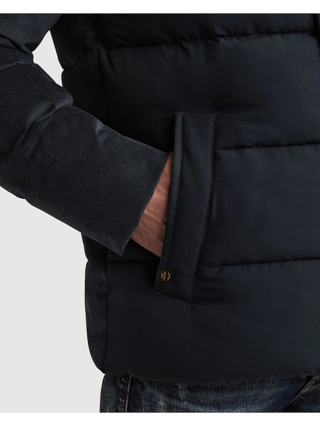 PME LEGEND Winterjacke »GOBBLER Mix fabrics« ohne Kapuze wasserabweisender Materialmix sorgt für zusätzliche Struktur
