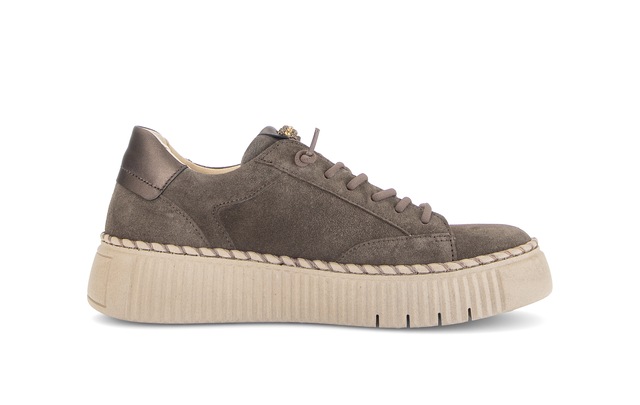 Gabor Slip-On Sneaker Freizeitschuh, Halbschuh, Slipper mit glänzendem Schmuckelement
