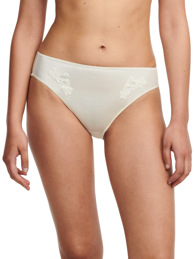 Chantelle Slip »HEDONA« blickdichtes Gewebe, Guipure Spitze