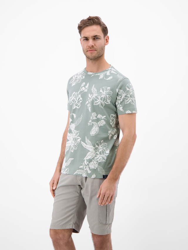 LERROS T-Shirt »T-Shirt mit O-Neck und floralem All-over-Print«