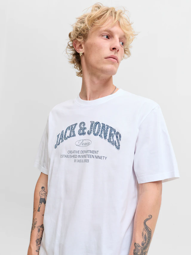 Jack & Jones T-Shirt »JJEDENVER LOGO TEE SS O-NECK SN« Baumwolle, relaxed fit