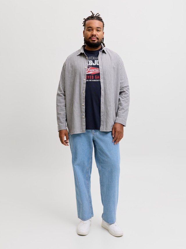 Jack & Jones PlusSize T-Shirt »JJELOGO TEE SS O-NECK 2 COL AW26 SN PLS« aus reiner Baumwolle, mit geradem Abschluss am Rumpf, in Plus Size