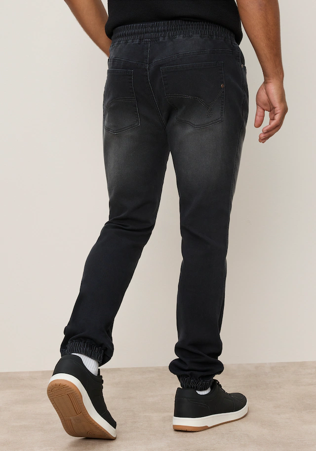 Bruno Banani Jogg Pants »comfort fit« mit Kordelzug, normale Leibhöhe, lange Schnittform, in 32 und 34 Inch