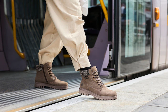 Rieker Winterboots Schnürboots, Schnürstiefelette mit Strickrand