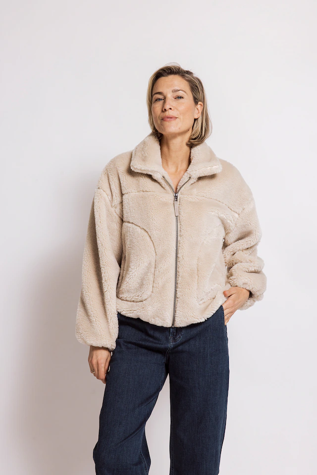 Zhrill Jackenblazer »APRIL« Fellimitatjacke / Kuscheljacke / mit Stehkragen und Reißverschluss