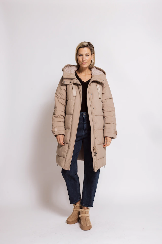 Zhrill Steppmantel »JEN« Winter-Mantel mit Kapuze und aus Lyocell und Polyamid, Casual Passform
