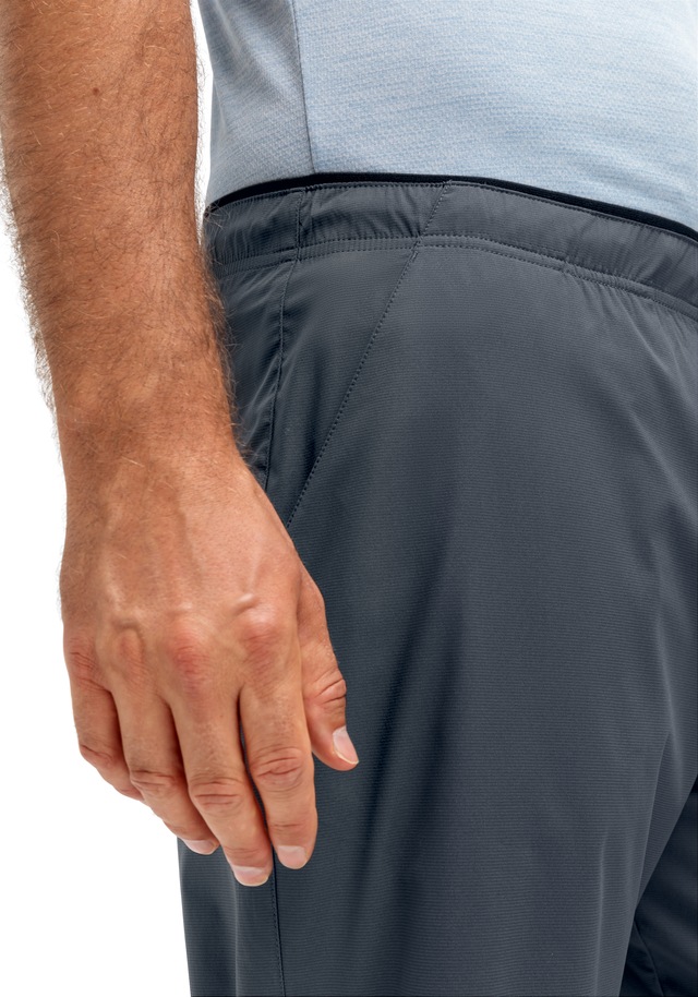 Maier Sports Outdoorhose »Fort Bermuda M« kurze Hose Herren, luftige Wanderhose, leichte Outdoorhose, Reg Fit