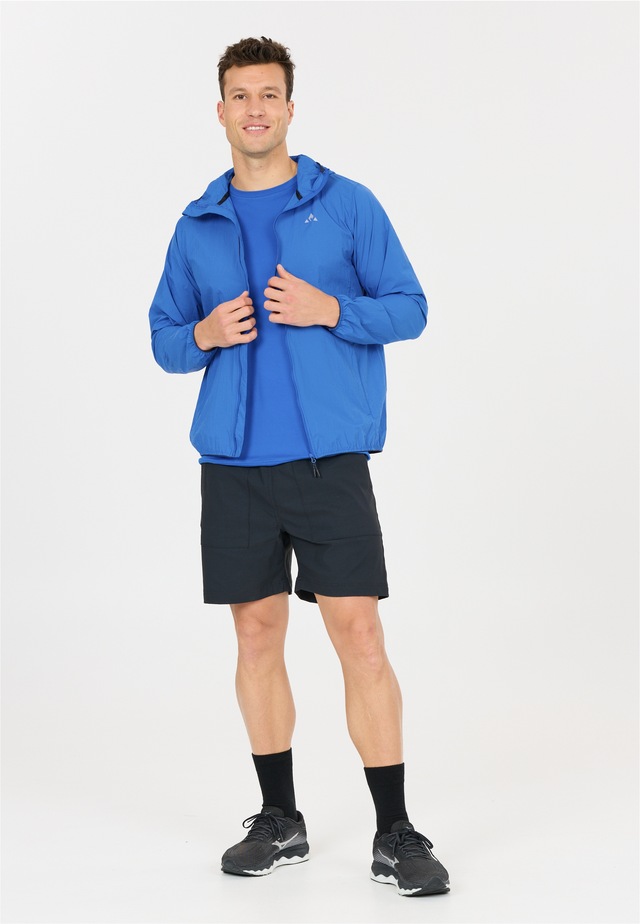 WHISTLER Outdoorjacke »Fabel« in wasserdichter Qualität
