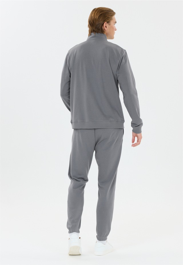 Virtus Sweathose »Minne« im klassischen Design