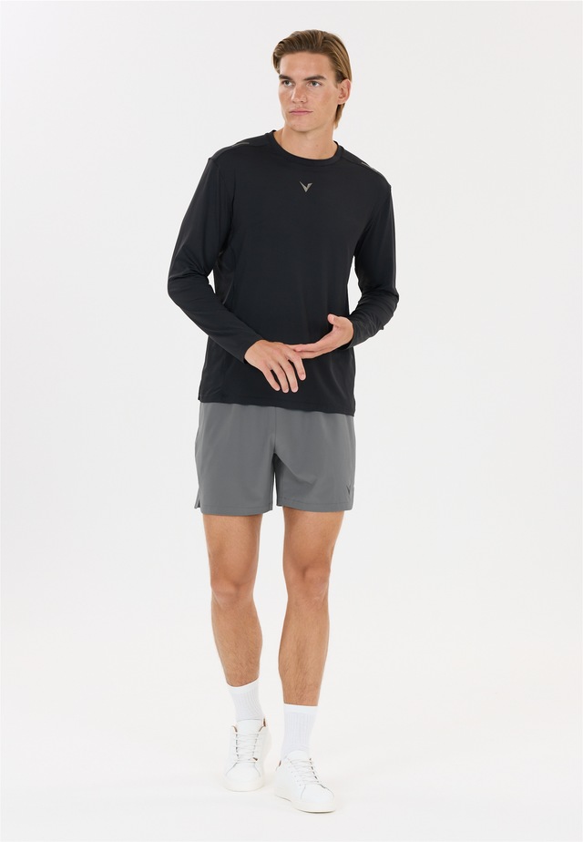 Virtus Shorts »Spier V3« 4-Wege Stretch