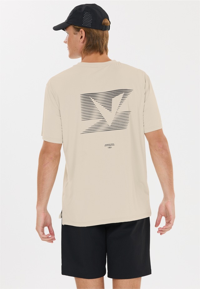 Virtus Funktionsshirt »Maini« mit 4-Wege Stretch für viel Bewegungsfreiheit