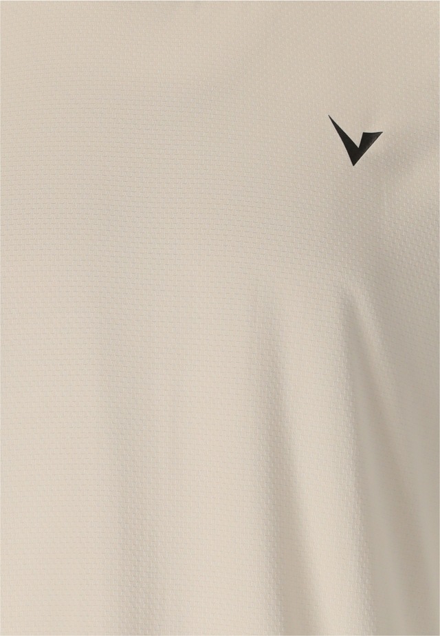 Virtus Funktionsshirt »Maini« mit 4-Wege Stretch für viel Bewegungsfreiheit