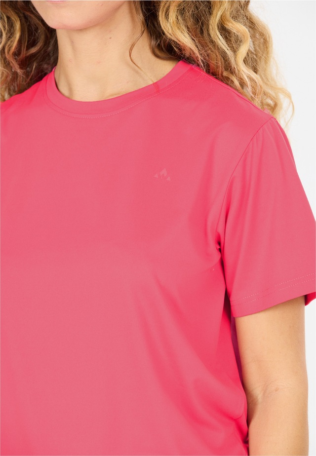 WHISTLER T-Shirt »Tuloni« in komfortabler Qualität
