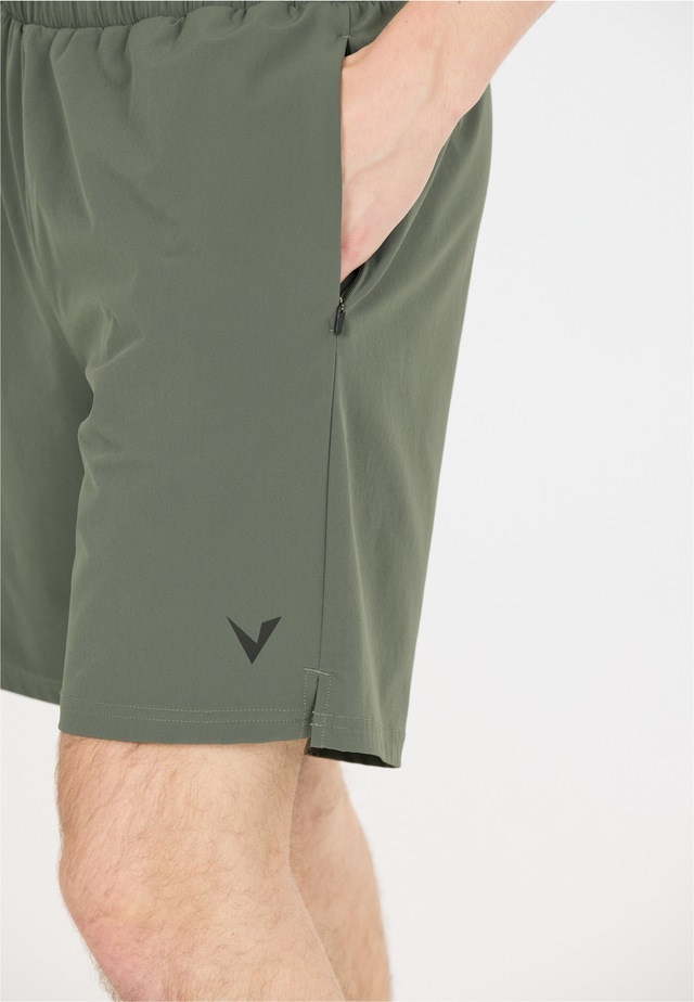 Virtus Shorts »Washin« mit 4-Wege Stretch für viel Bewegungsfreiheit