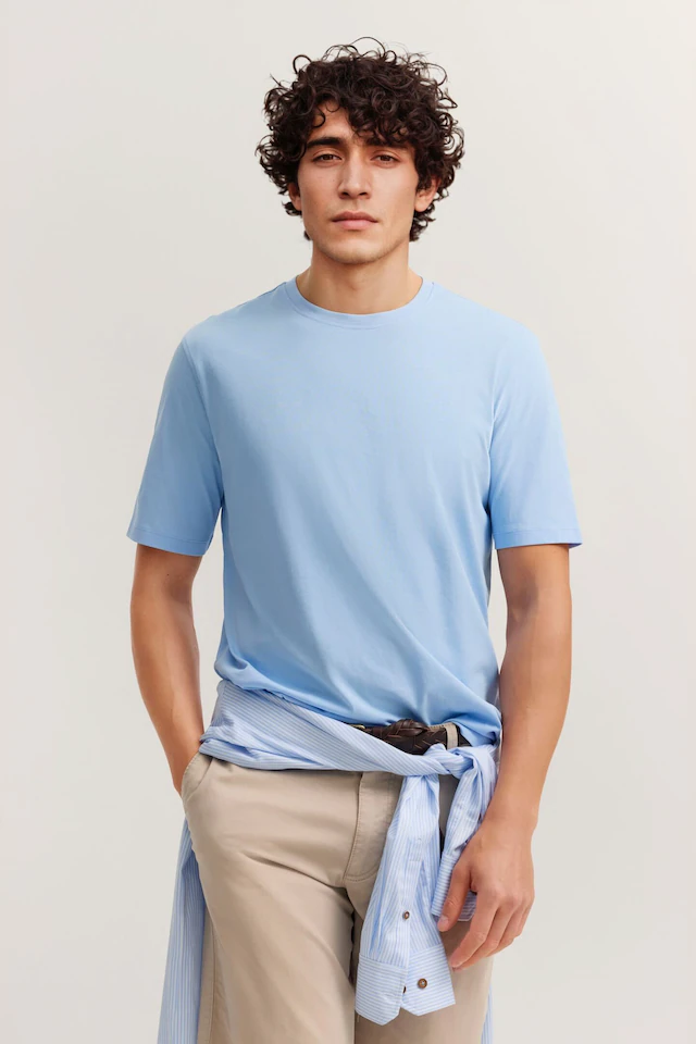 bugatti T-Shirt »Basic« aus Baumwolle Modern Fit Rundhals