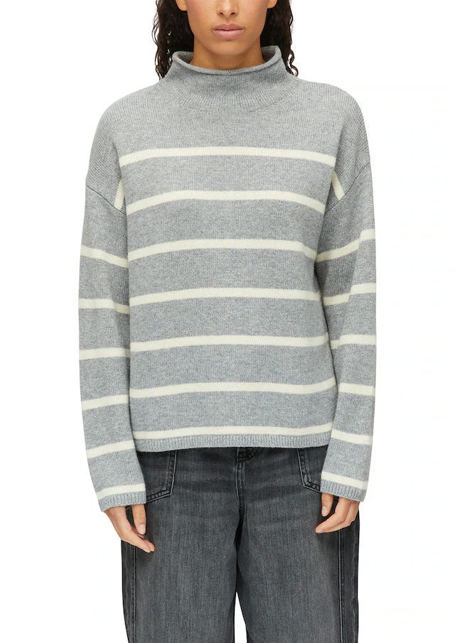 s.Oliver Strickpullover im Streifen-Look und mit Stehkragen / Wolle