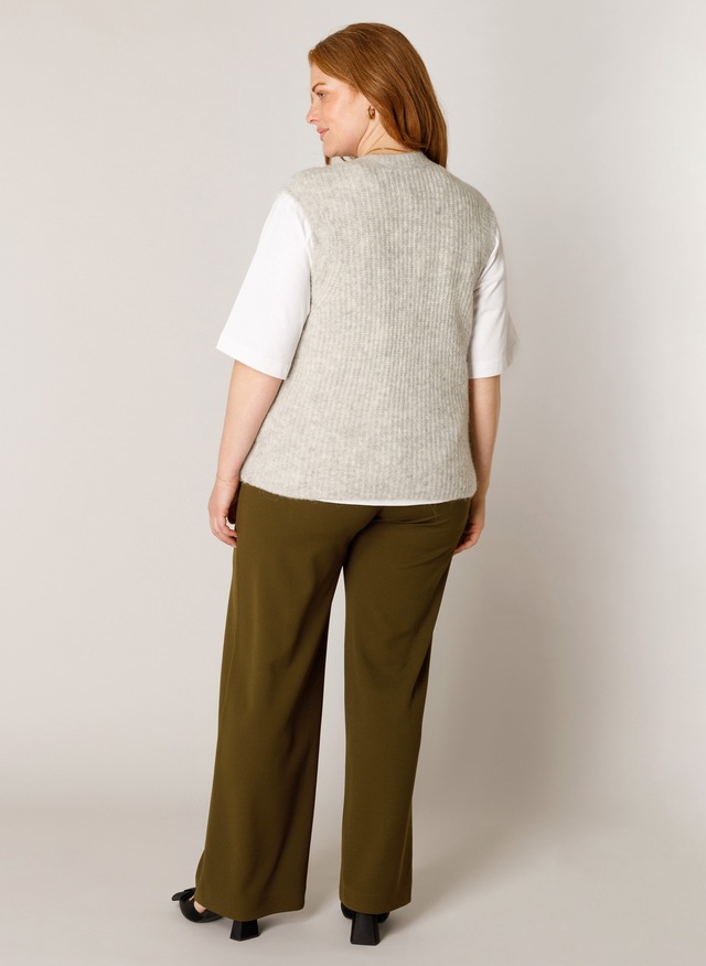 Base Level Curvy Strickweste »Nelly« Ärmellos - mit Knopfleiste / Große Größen