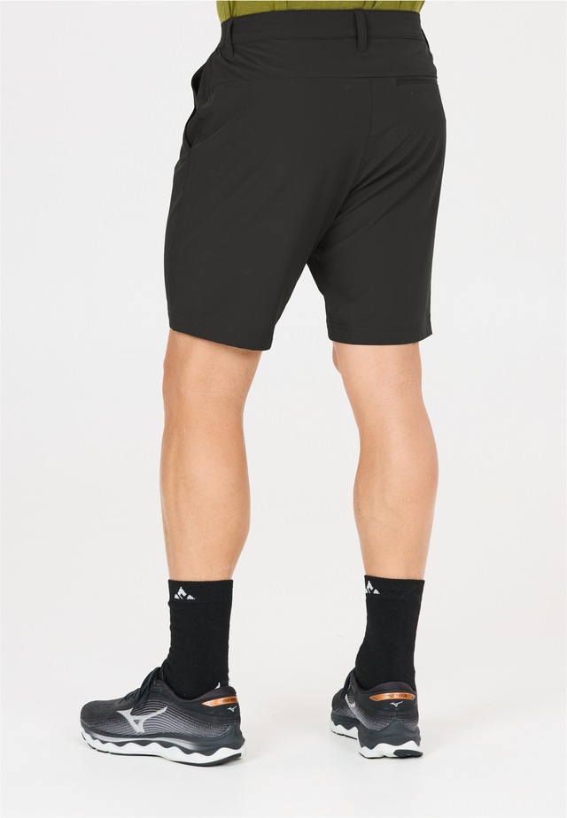 WHISTLER Shorts »Barrie« im klassischen Design