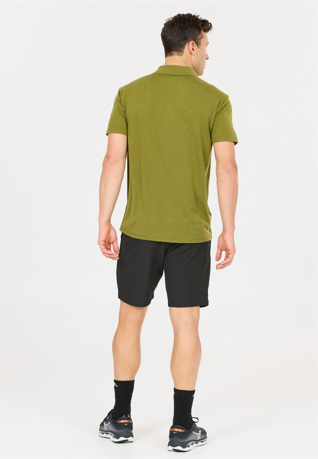 WHISTLER Shorts »Barrie« im klassischen Design