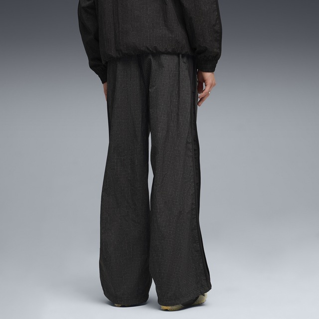 PUMA Sporthose »PUMA x ASTON MARTIN ARAMCO F1® TEAM Lifestyle T7 Oversized Hose«