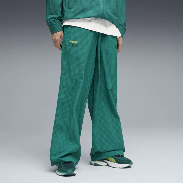 PUMA Sporthose »PUMA x ASTON MARTIN ARAMCO F1® TEAM Lifestyle T7 Oversized Hose«