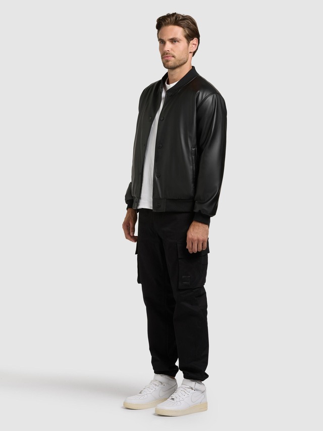 khujo Bomberjacke »Cale« ohne Kapuze Lässige Herren Kunstlederjacke