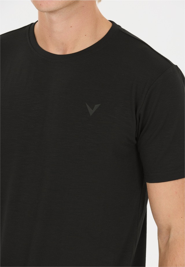 Virtus T-Shirt »Jokers V4« 4-Wege Stretch