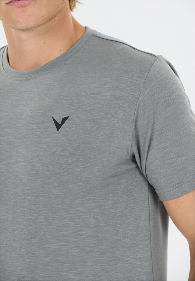 Virtus T-Shirt »Jokers V4« 4-Wege Stretch