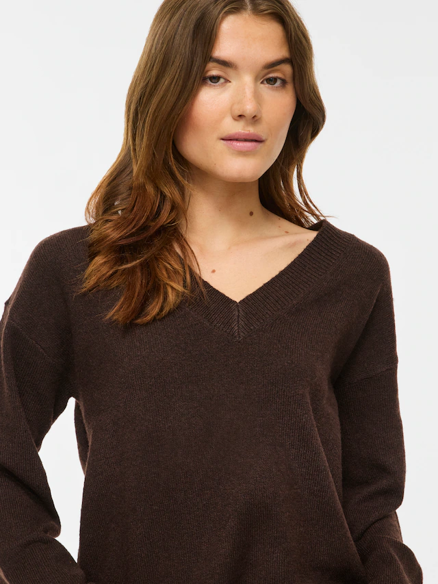 Vila Strickpullover »VILIGA L/S REV V-NECK KNIT TOP - NOOS« Regular Fit, aus Materialmix mit elastischen Eigenschaften