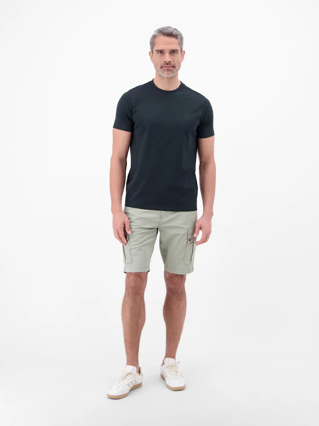 LERROS T-Shirt »T-Shirt in Cool & Dry Qualität« Feuchtigkeitsregulierend, hoher Tragekomfort, Einfarbig, Kurzarm