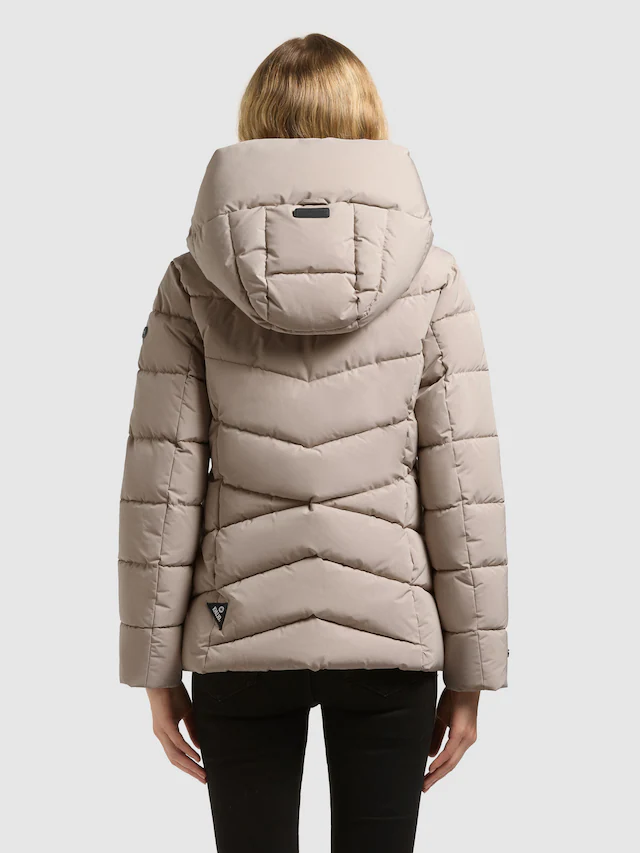 khujo Steppjacke »HERSCH2« mit Kapuze mit Wiener Naht