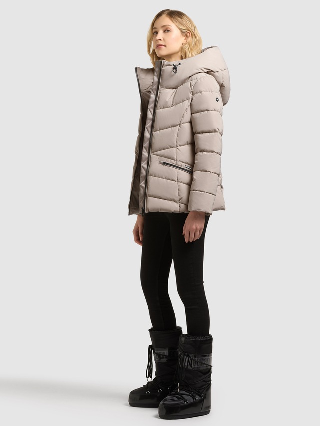 khujo Steppjacke »HERSCH2« mit Kapuze mit Wiener Naht