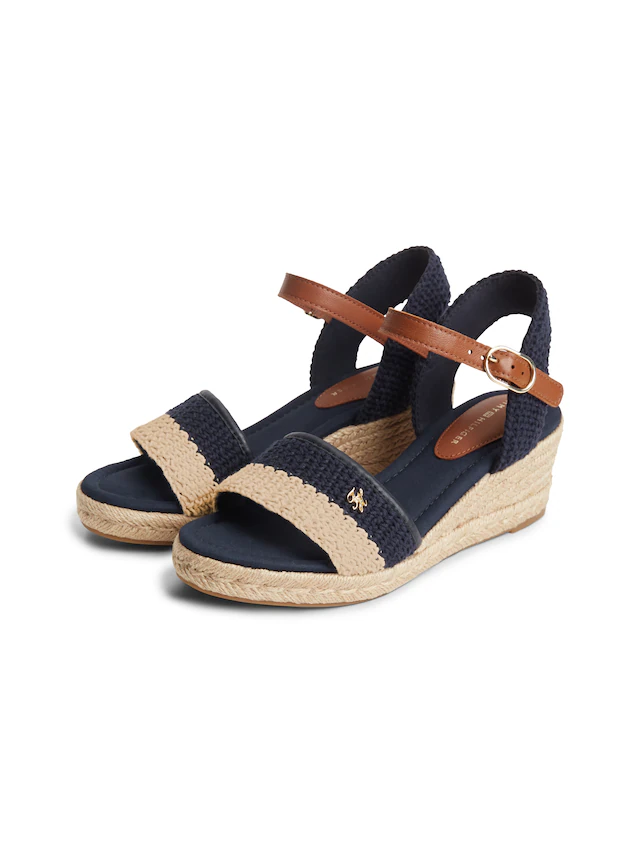 Tommy Hilfiger Keilsandalette »TH MID ESPAD WEDGE CROCHET« Sommerschuh, Riemchensandale in sommerlicher Häkel-Optik, schmale Form