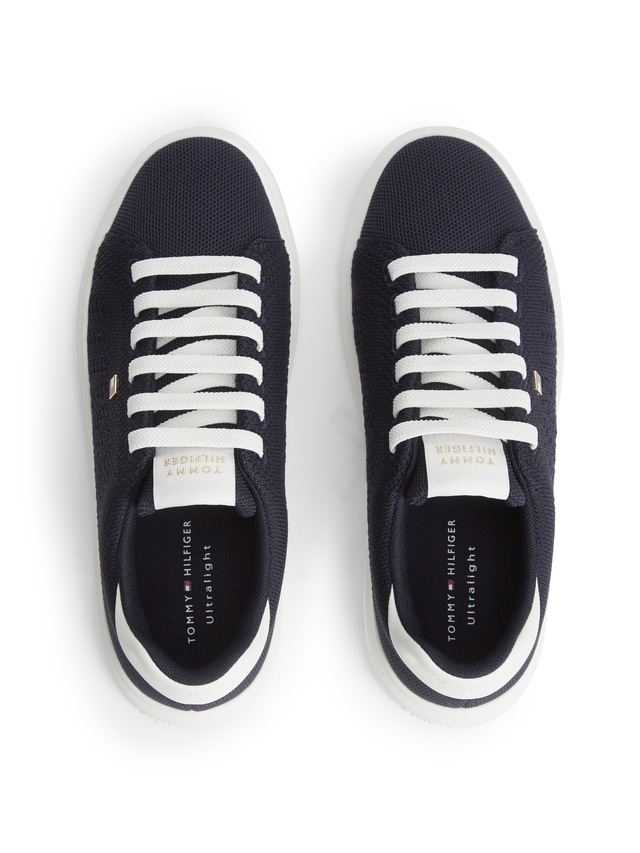 Tommy Hilfiger Sneaker »TH ICON LIGHT KNIT SNEAKER« Freizeitschuh, Halbschuh, Schnürschuh in sommerlicher Strick-Optik