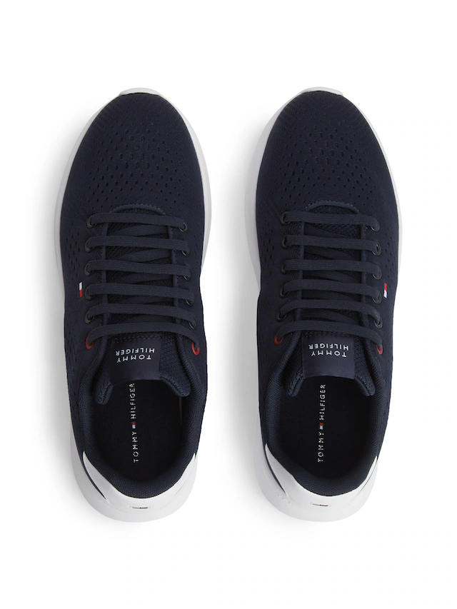 Tommy Hilfiger Sneaker »LIGHTWEIGHT RUNNER KNIT« Freizeitschuh, Halbschuh, Schnürschuh mit seitlicher Logo-Flagg