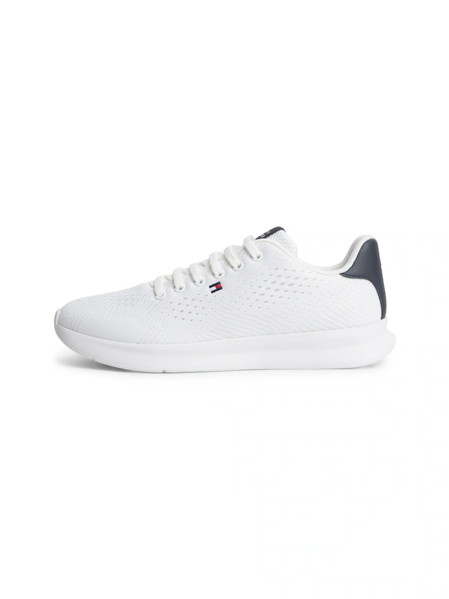 Tommy Hilfiger Sneaker »LIGHTWEIGHT RUNNER KNIT« Freizeitschuh, Halbschuh, Schnürschuh mit seitlicher Logo-Flagg