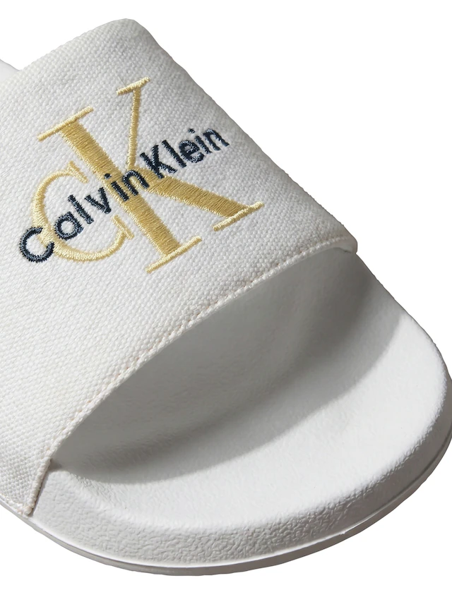 Calvin Klein Badepantolette »ESS SLIDE CV WN« Strandschuh, Flat mit CK-Stickerei