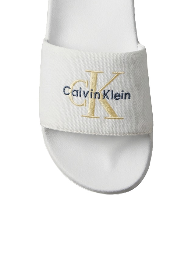 Calvin Klein Badepantolette »ESS SLIDE CV WN« Strandschuh, Flat mit CK-Stickerei