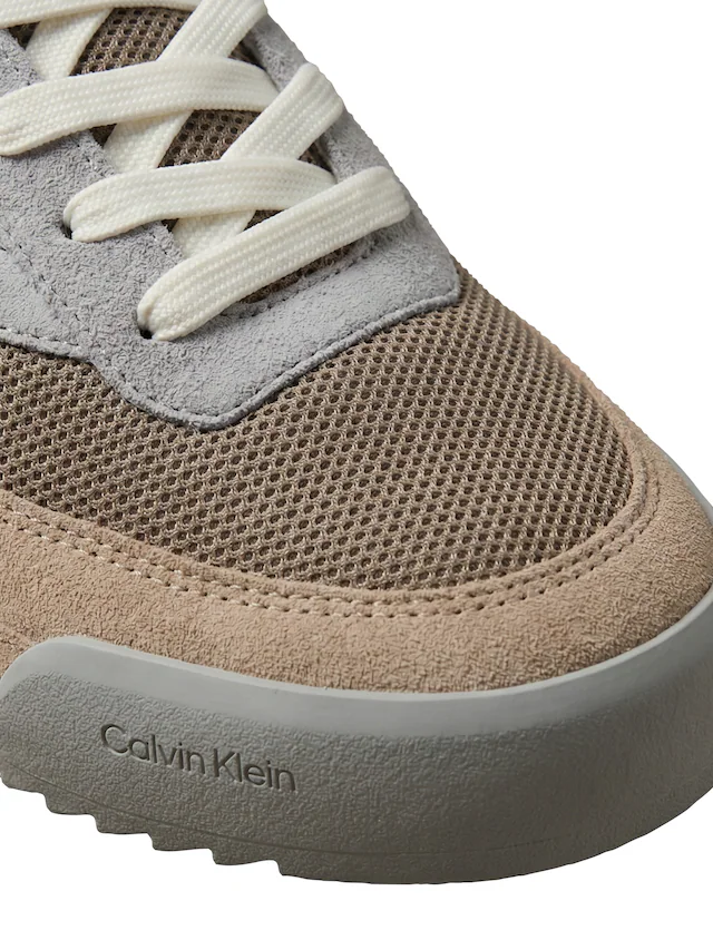 Calvin Klein Sneaker »LOW PRO RUNNER MIX MAT« Freizeitschuh, Halbschuh, Schnürschuh mit seitlichem Logoschriftzug